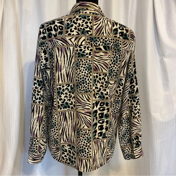 Alfred Dunner Multicolored Animal Print Long Sleeve Button Down Blouse Size 12P - Picture 3 of 5